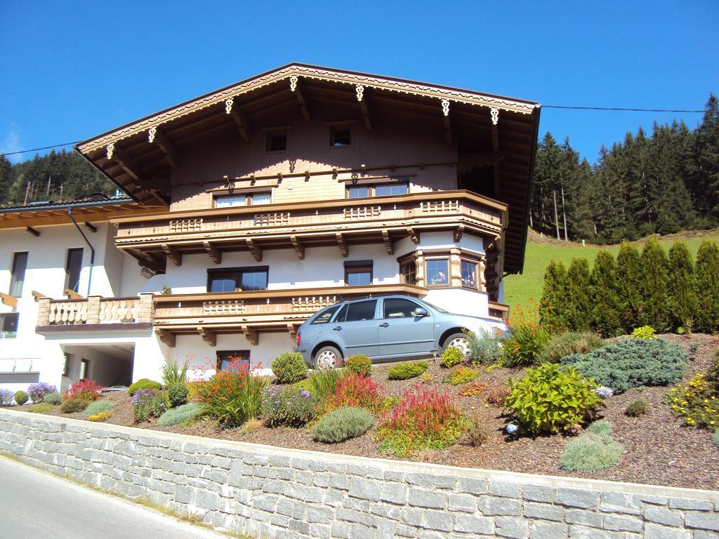 Haus Eben Apartment Hippach Exterior photo