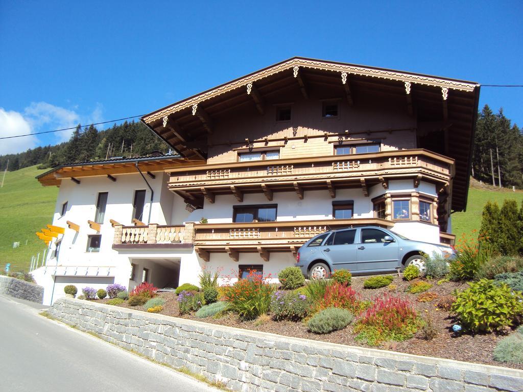 Haus Eben Apartment Hippach Exterior photo